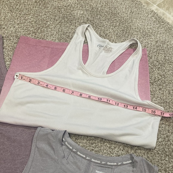 Set of 3 - athletic tank tops - Picture 7 of 10